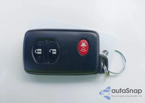 2015 Toyota Prius Three z USA, uszkodzony, nr VIN JTDKN3DU4F2004333